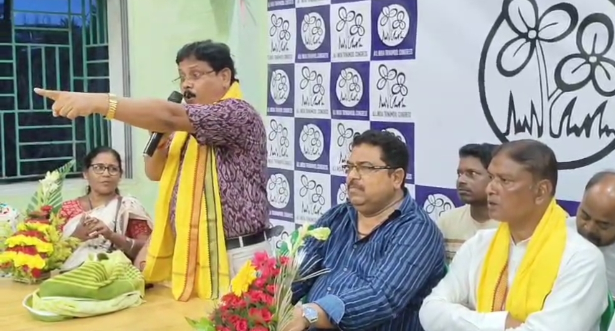 ২৬ এর ভোটের আগে বড় রদবদল