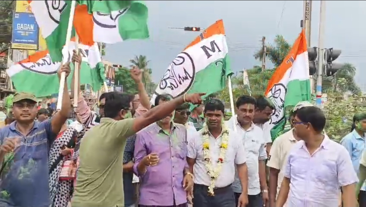 আবারো বিনা প্রতিদ্বন্দিতায় জয় তৃণমূলের